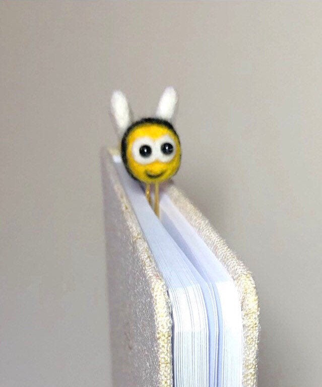 Bubbles Bee Paper Clip