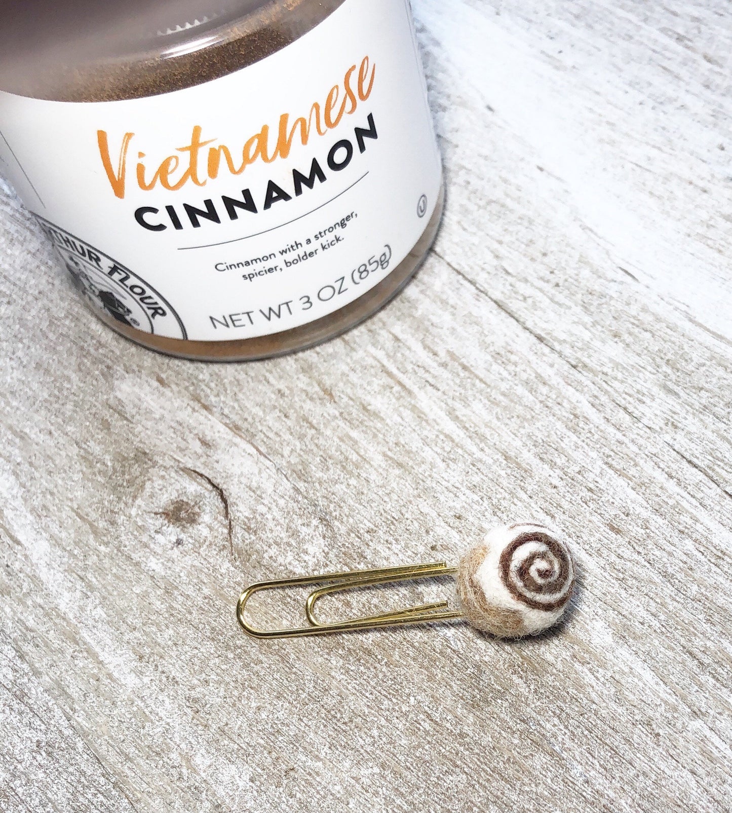 Cinnamon Roll Paper Clip