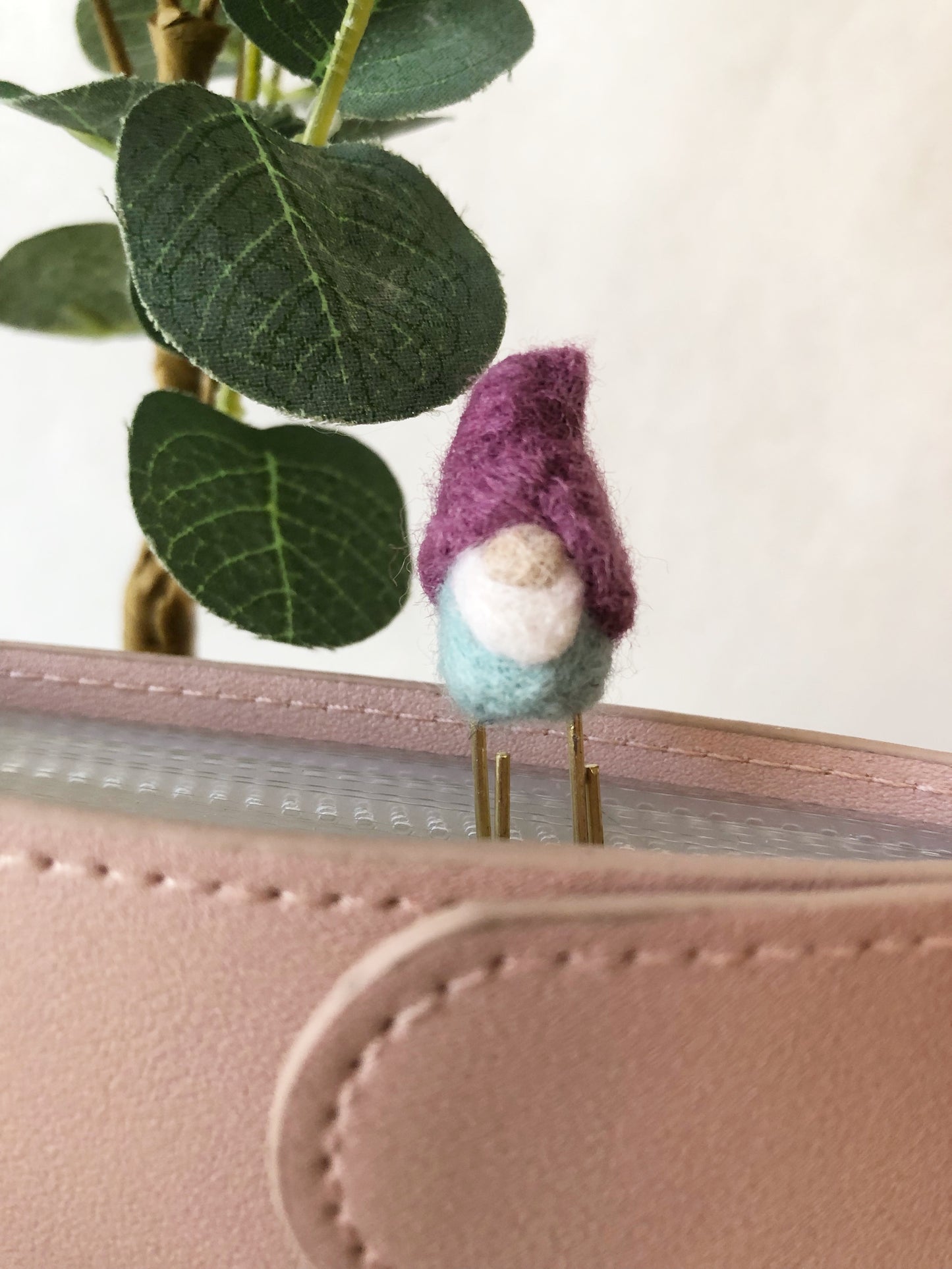 Todd Gnome Paper Clip