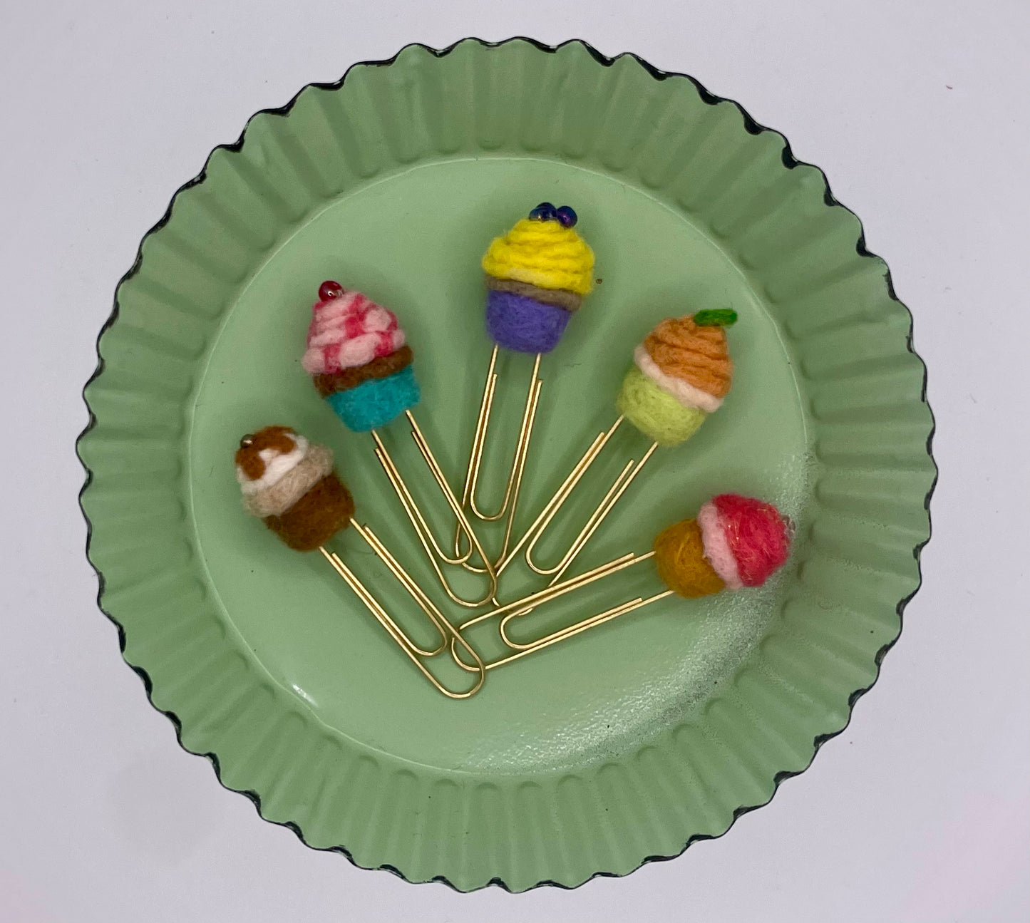 Cupcake Paper Clip