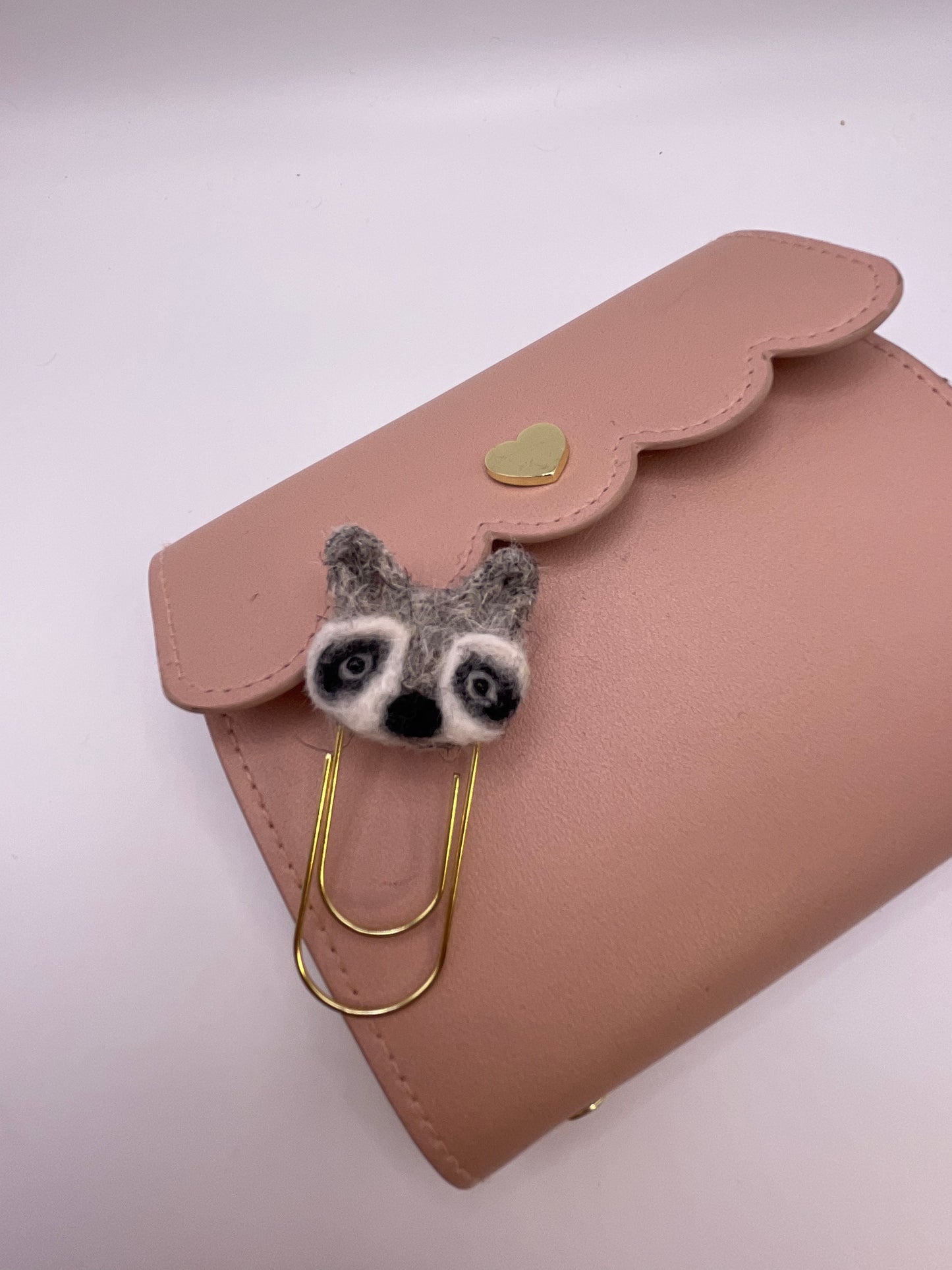 Raccoon Fred Paper Clips