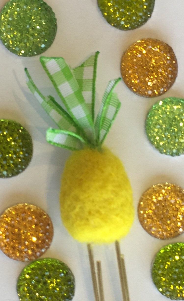 Sunny Pineapple Paper Clip