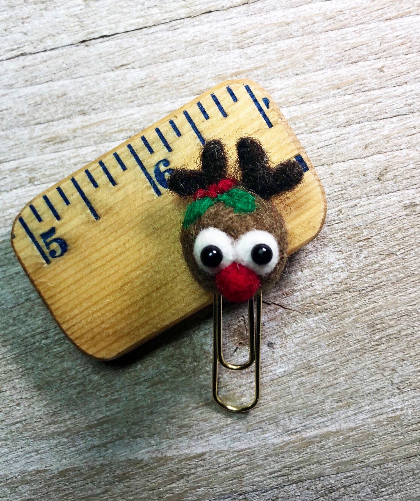 Trudy the Reindeer Paper Clip