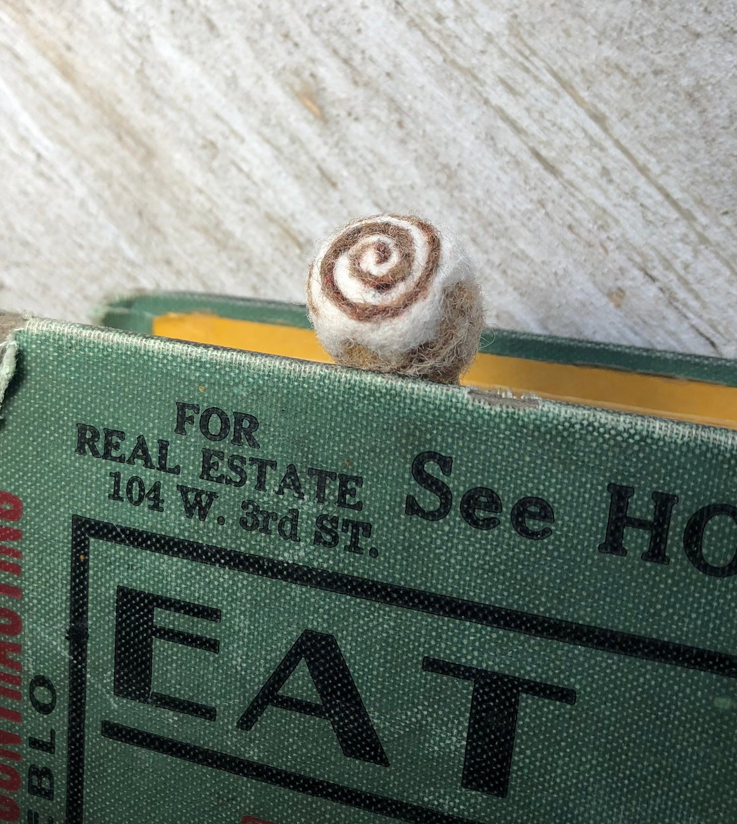 Cinnamon Roll Paper Clip