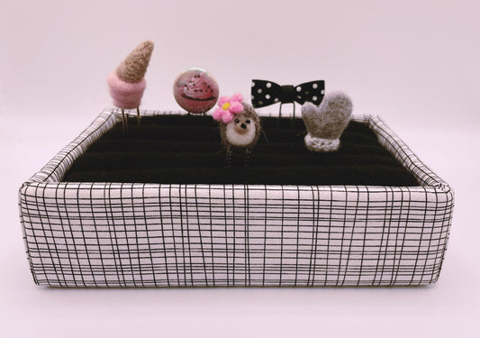 Grid Clip Storage - The Woolly Parade